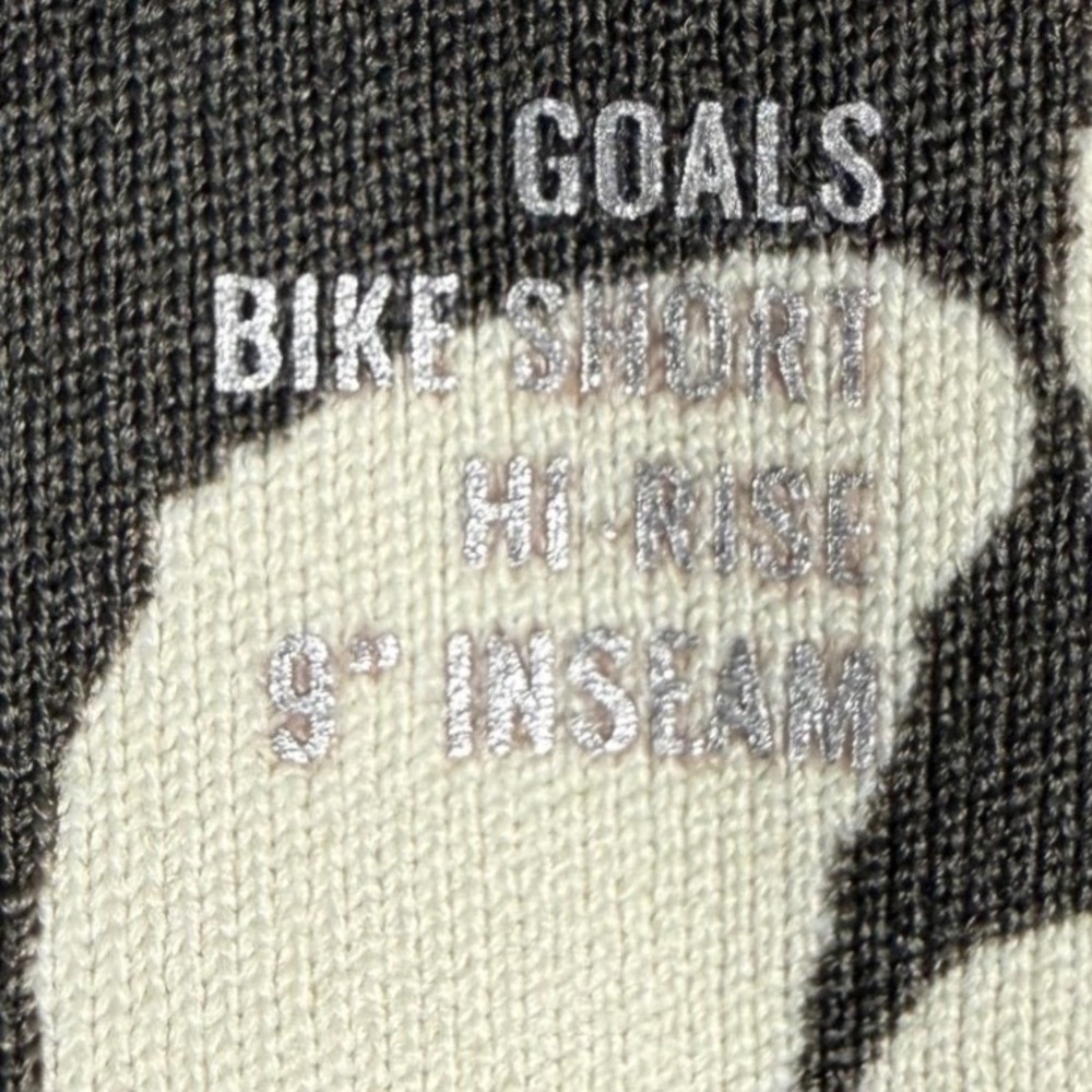 Offline by Aerie Goals Bike Shorts High Rise 9 In Brown Floral Medium - Picture 7 of 7